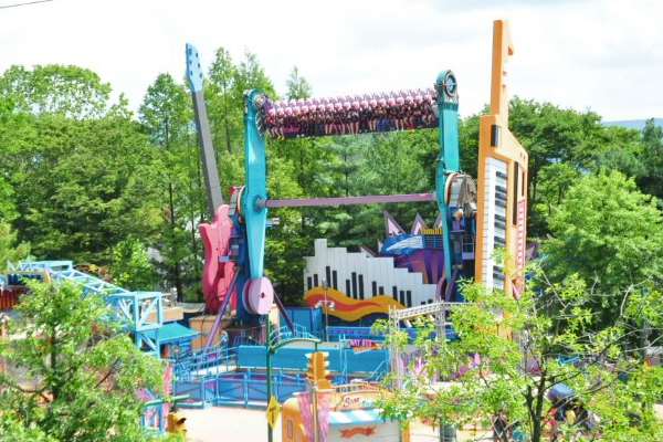 Double Rock Spin image