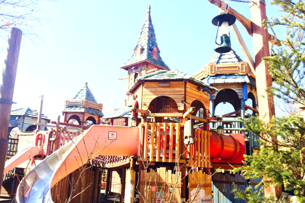 Play Yard image