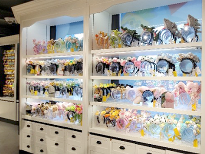Renaissance Shop