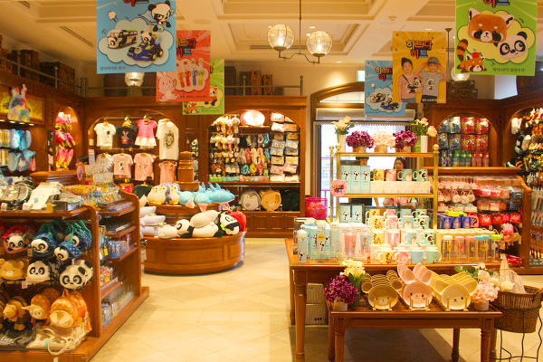 Memorial Shop image