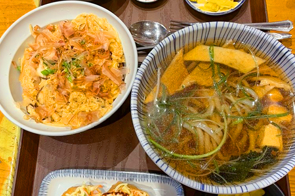 Towns Market Restaurant image